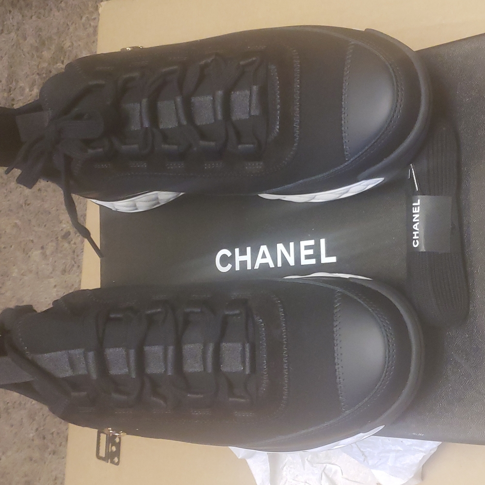 NEW  CHANEL sneakers